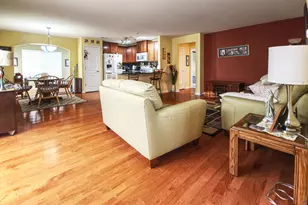 713 Prairie Dr, Shorewood, IL 60404 - Photo 4