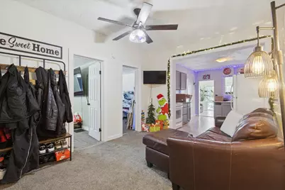 418 Adams Street, Rockford, IL 61107 - Photo 6