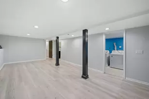 4827 W Crystal St, Chicago, IL 60651 - Photo 18