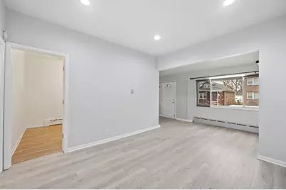 4827 W Crystal Street, Chicago, IL 60651 - Photo 4