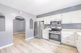 10330 Mayfield Ave, Oak Lawn, IL 60453 - Photo 10