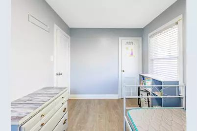 93 E 151st Street E, Harvey, IL 60426 - Photo 20