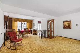 [Address not provided], Naperville, IL 60540 - Photo 6