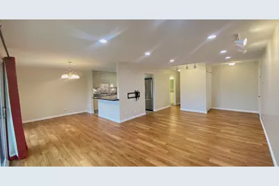 4825 Kimball Hill Drive #B1, Rolling Meadows, IL 60008 - Photo 4