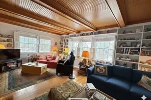 502 S I Oka Ave, Mount Prospect, IL 60056 - Photo 2