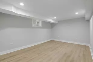 8058 S Wood St, Chicago, IL 60620 - Photo 24