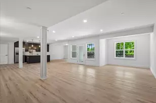 5615 Airdrie Ct, Hoffman Estates, IL 60192 - Photo 22