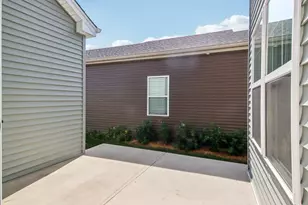 816 Simpson Ave, Elburn, IL 60119 - Photo 34