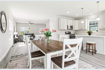 816 Simpson Avenue, Elburn, IL 60119 - Photo 12