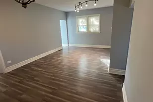 7438 S Champlain Ave, Chicago, IL 60619 - Photo 8