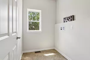 329 N Aspen Dr, Cortland, IL 60112 - Photo 24