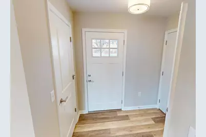 513 St George Street, Ottawa, IL 61350 - Photo 2