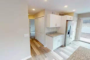 513 St George St, Ottawa, IL 61350 - Photo 12