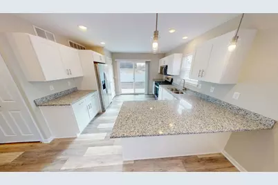 513 St George Street, Ottawa, IL 61350 - Photo 6