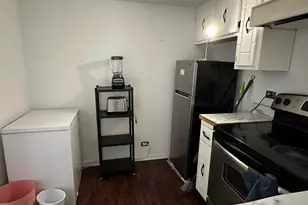 830 Elder Rd, Homewood, IL 60430 - Photo 6