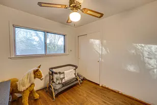 1212 Century Oaks Dr, Elgin, IL 60123 - Photo 18