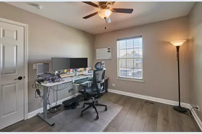 2732 Woodworth Avenue, Woodstock, IL 60098 - Photo 22