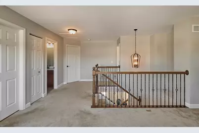 2732 Woodworth Avenue, Woodstock, IL 60098 - Photo 16