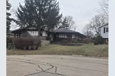 2 Walton Place, Normal, IL 61761 - Photo 1