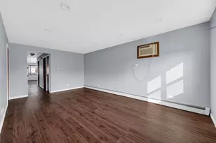 412 Prairie Ave, Calumet City, IL 60409 - Photo 6