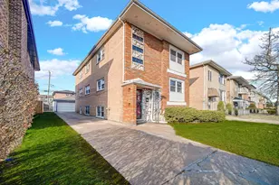 412 Prairie Ave, Calumet City, IL 60409 - Photo 2