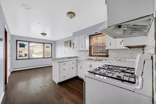 412 Prairie Ave, Calumet City, IL 60409 - Photo 8