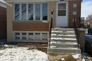 5200 S Lotus Ave, Chicago, IL 60638 - Photo 1