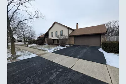 339 S Dorchester Avenue, Glenwood, IL 60425 - Photo 2