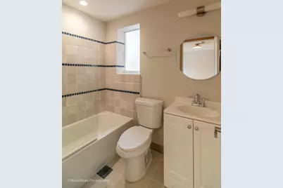 [Address not provided], Chicago, IL 60637 - Photo 16