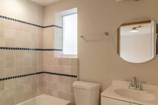 [Address not provided], Chicago, IL 60637 - Photo 16