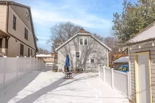 211 7th St, Downers Grove, IL 60515 - Photo 6