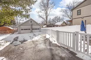 211 7th St, Downers Grove, IL 60515 - Photo 4