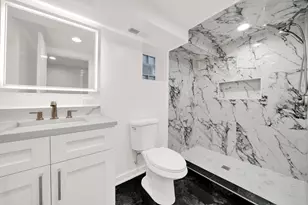 7644 S Constance Ave, Chicago, IL 60649 - Photo 24