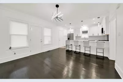 7644 S Constance Avenue, Chicago, IL 60649 - Photo 8