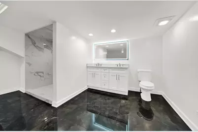 7644 S Constance Avenue, Chicago, IL 60649 - Photo 18