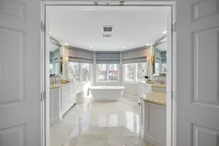 1437 Sunset Ridge Rd, Glenview, IL 60025 - Photo 32