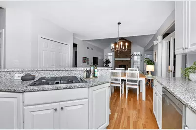 3807 Landsdown Avenue, Naperville, IL 60564 - Photo 6