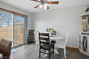 15721 W Waterford Ln, Manhattan, IL 60442 - Photo 10