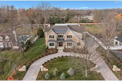 164 Wagner Road, Northfield, IL 60093 - Photo 2