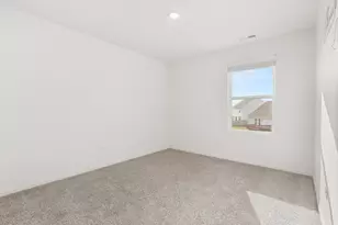 6616 Hadrian Dr, Joliet, IL 60431 - Photo 36