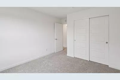 5017 Yates Drive, Racine, WI 53403 - Photo 28