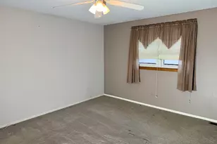 15813 Jon Rd, Oak Forest, IL 60452 - Photo 16