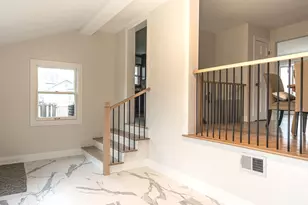 325 Roger Rd, Darien, IL 60561 - Photo 2