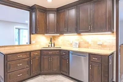 325 Roger Road, Darien, IL 60561 - Photo 8