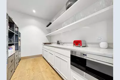 21 N May Street #802, Chicago, IL 60607 - Photo 18