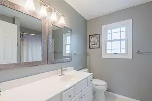 607 Old Farm Rd, Bloomington, IL 61704 - Photo 26