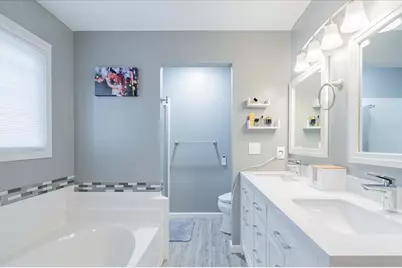 607 Old Farm Road, Bloomington, IL 61704 - Photo 20