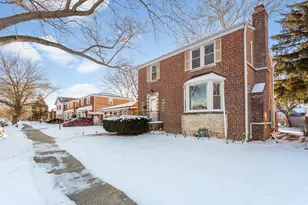 8334 Harding Ave, Skokie, IL 60076 - Photo 2