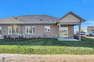 19157 Buncrana Cir, Tinley Park, IL 60487 - Photo 24