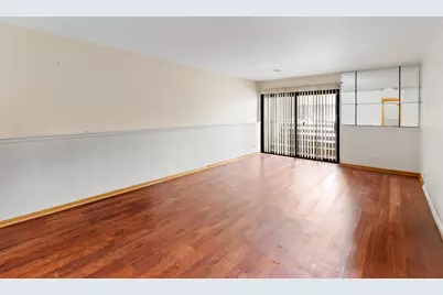 532 E Devon Avenue, Roselle, IL 60172 - Photo 12